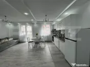 Apartament 3 camere, modern, 68 mp, parcare, zona Florilor