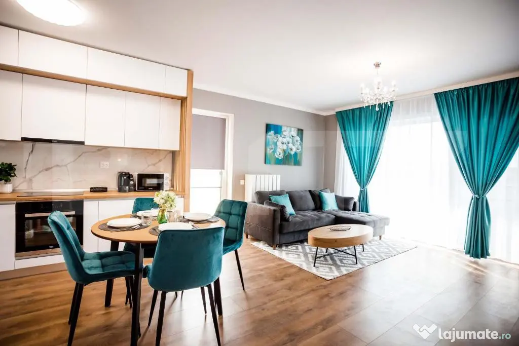 Apartament 2 camere, lux, parcare, zona Grand Park