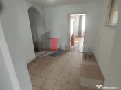 Vânzare apartament decomandat 2 camere - Metrou Lujerului