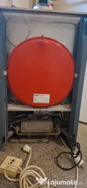 Se vinde Centrală termică Westen Energy 240 Fi funcționează,,puteți sa o luați si pt.piese,toate sunt otiginale 