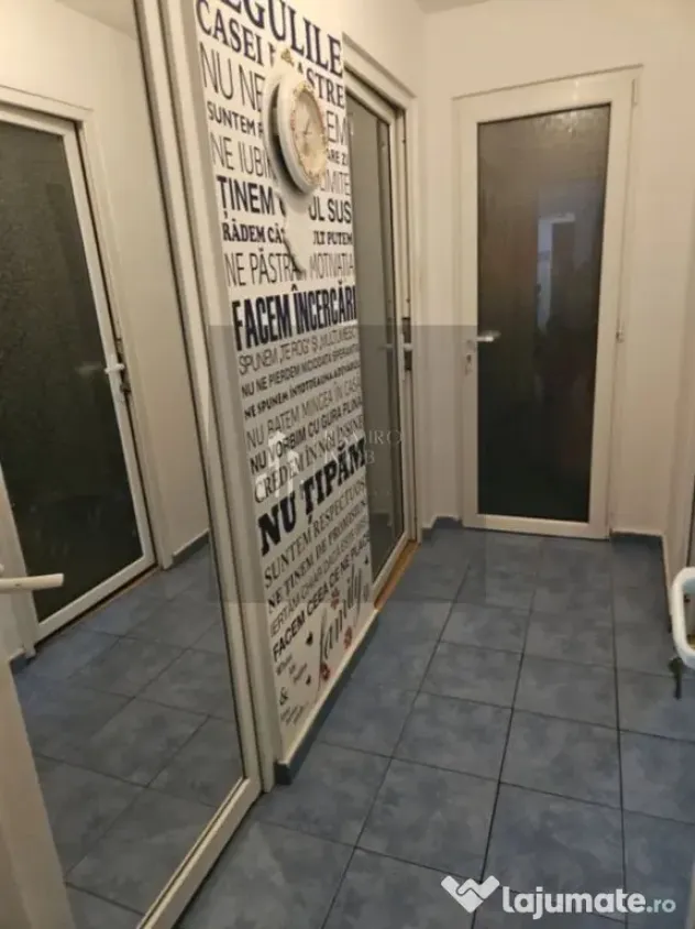 Apartament 3 camere etaj 1 decomandat Brancoveanu/2 loc p...