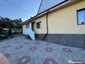 ???? Casă cu teren de 1.125 mp, foișor & piscina – Podar 