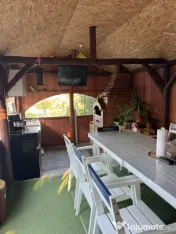 ???? Casă cu teren de 1.125 mp, foișor & piscina – Podar 