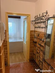 Apartament 3 camere, Decomandat, Etaj Intermediar, 57 mp, Ma
