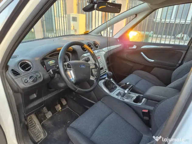Ford S-Max benzina