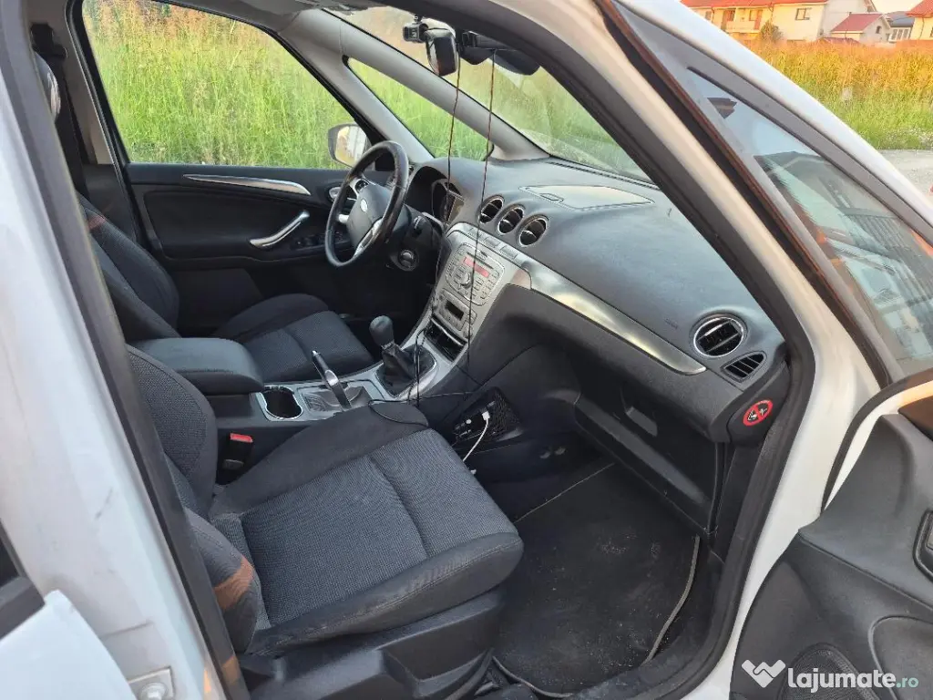 Ford S-Max benzina