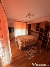 Apartament de 2 camere zona Tractorul, 