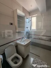 Apartament 3 camere de inchiriat, Calea Moldovei 