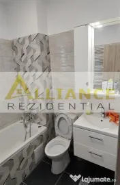 Apartament 2 camere decomandat Loc de parcare Grand Kristal 