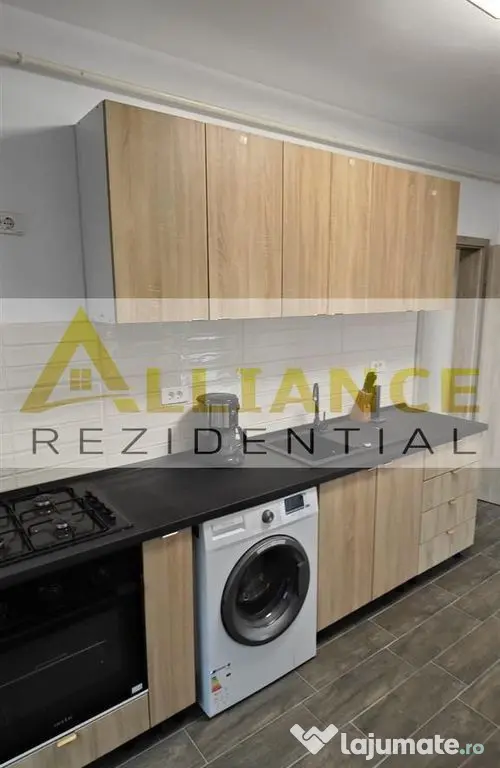 Apartament 2 camere decomandat Loc de parcare Grand Kristal