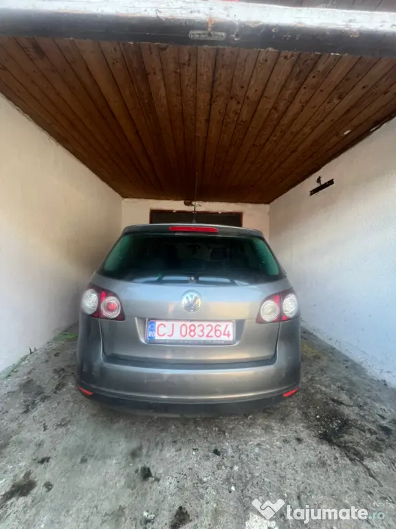Golf 5+ 2010 1,4 benzina.