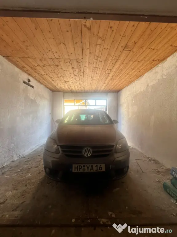 Golf 5+ 2010 1,4 benzina.