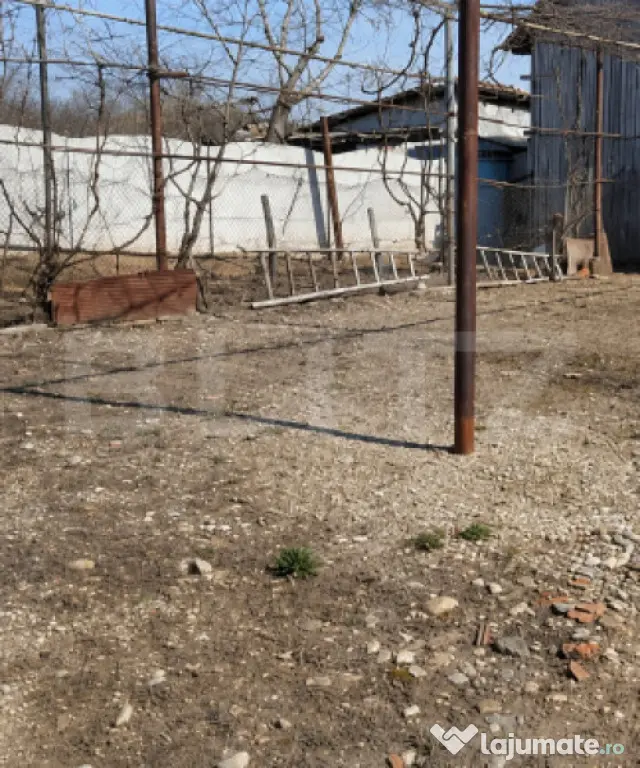 Casa P+1, 153 mp, utilitati, zona Teis