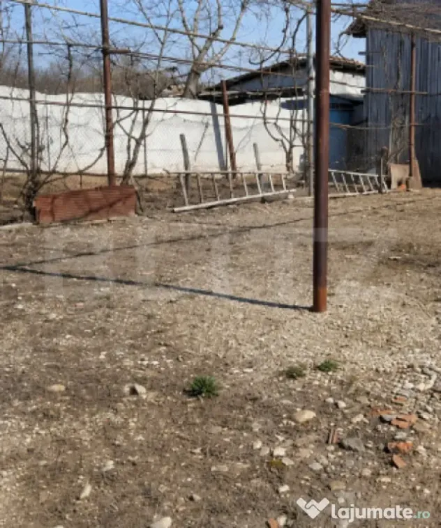 Casa P+1, 153 mp, utilitati, zona Teis
