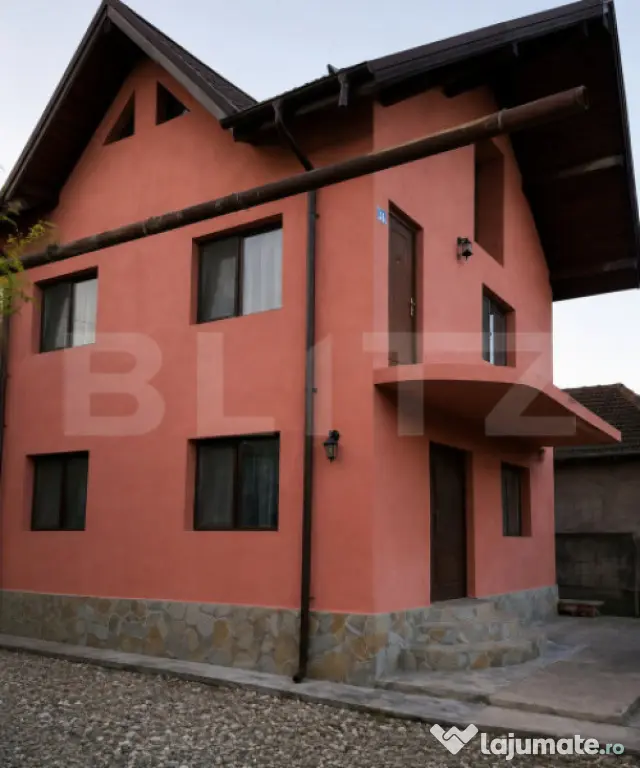 Casa P+1, 153 mp, utilitati, zona Teis