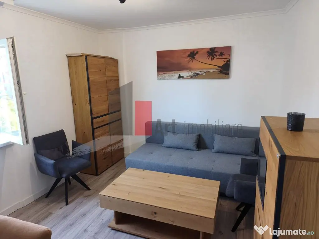 Vânzare apartament 2 camere decomandat Luică