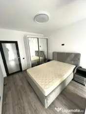 Apartament 3 camere, 65 mp, parcare, 2 balcoane, zona Pod Ma 