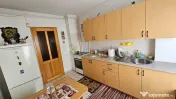 Apartament 3 camere Centrul Civic,etajul 3,decomandat,155000 