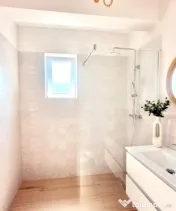 Apartament 3 camere 44 mp Floresti zona Terra 