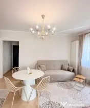 Apartament 3 camere 44 mp Floresti zona Terra 