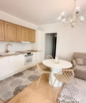 Apartament 3 camere 44 mp Floresti zona Terra 