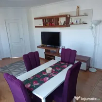Apartament 3 camere, 53 mp ,zona Terra