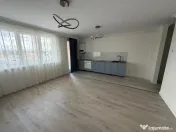 Apartament 4 camere, 93,2 mp Sub Cetate 
