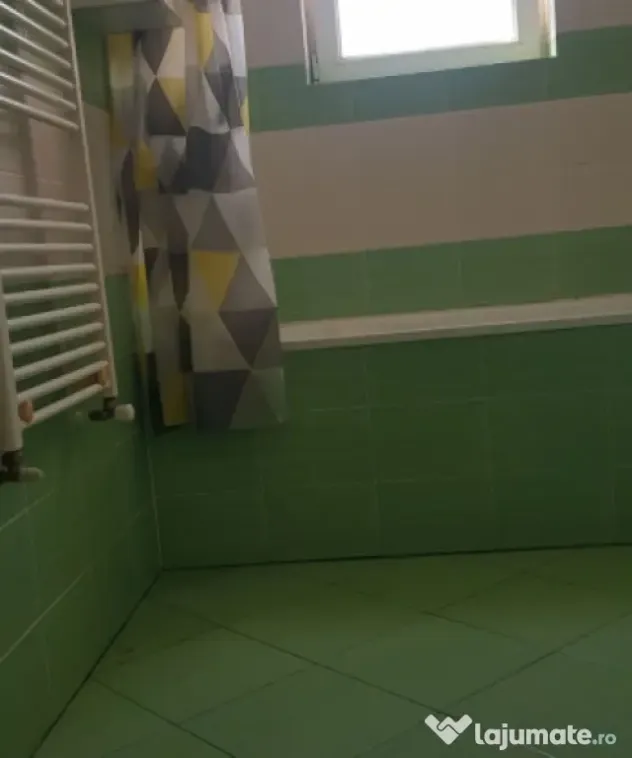 Apartament cu 3 CAMERE, 59MP, ZONA EROILOR