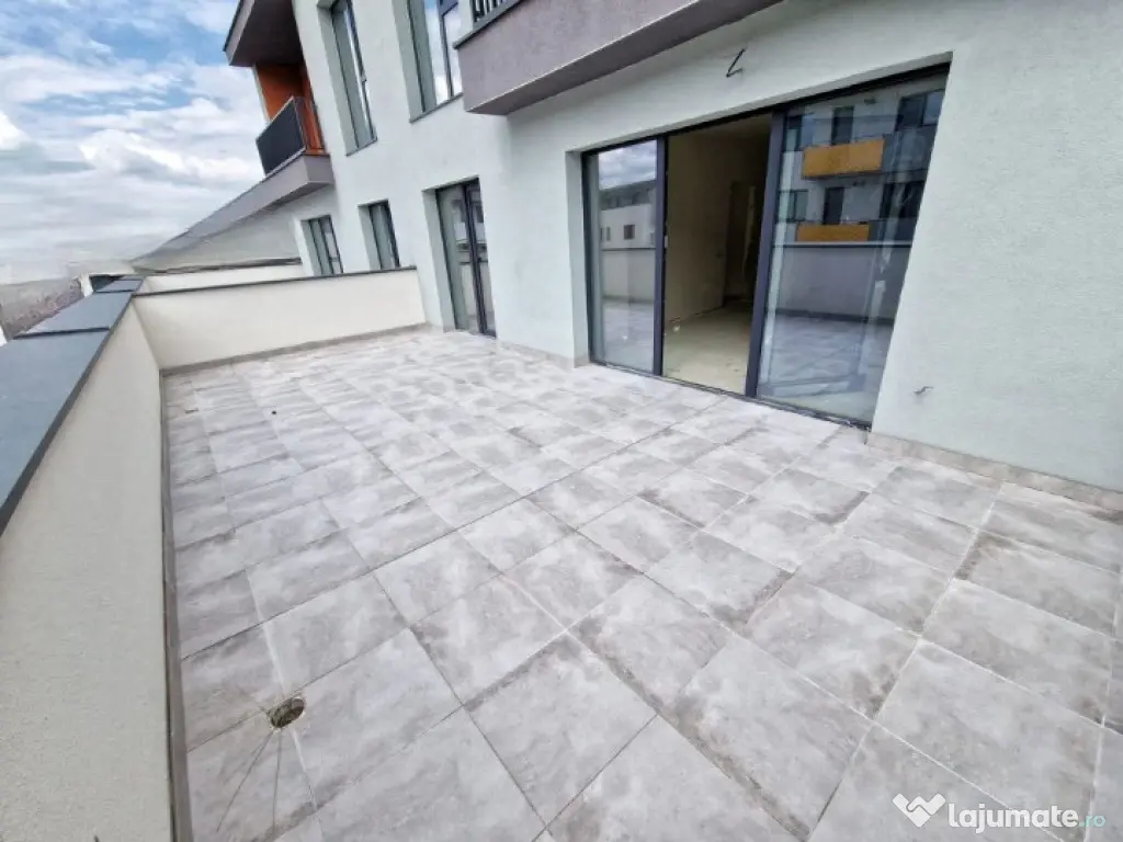 Apartament cu 2 camere, 53 mp, terasa 33mp, finisat, zona Su