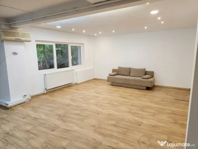 Apartament 2 camere, parter, Mall Vitan
