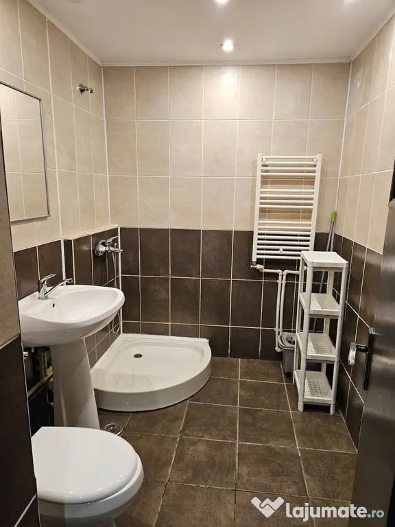 Apartament 2 camere, parter, Mall Vitan
