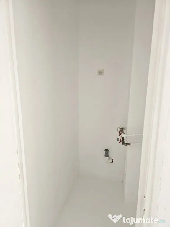 Apartament 2 camere, parter, Mall Vitan