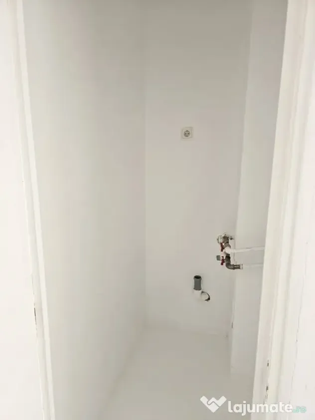 Apartament 2 camere, parter, Mall Vitan