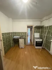 Apartament de 2 camere zona TRIAJ,Str Harmanului,