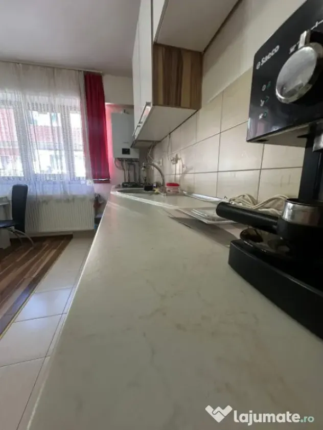 Apartament 2 camere 45mp, 8mp balcon, parcare inclusa zona V