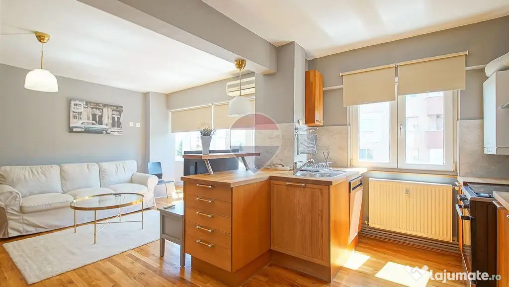 Apartament 4 camere de inchiriat, Str. Toamnei, Brasov