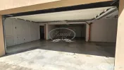 Apartament cu gradina si 2 parcari, in Europa