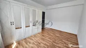 Apartament cu gradina si 2 parcari, in Europa