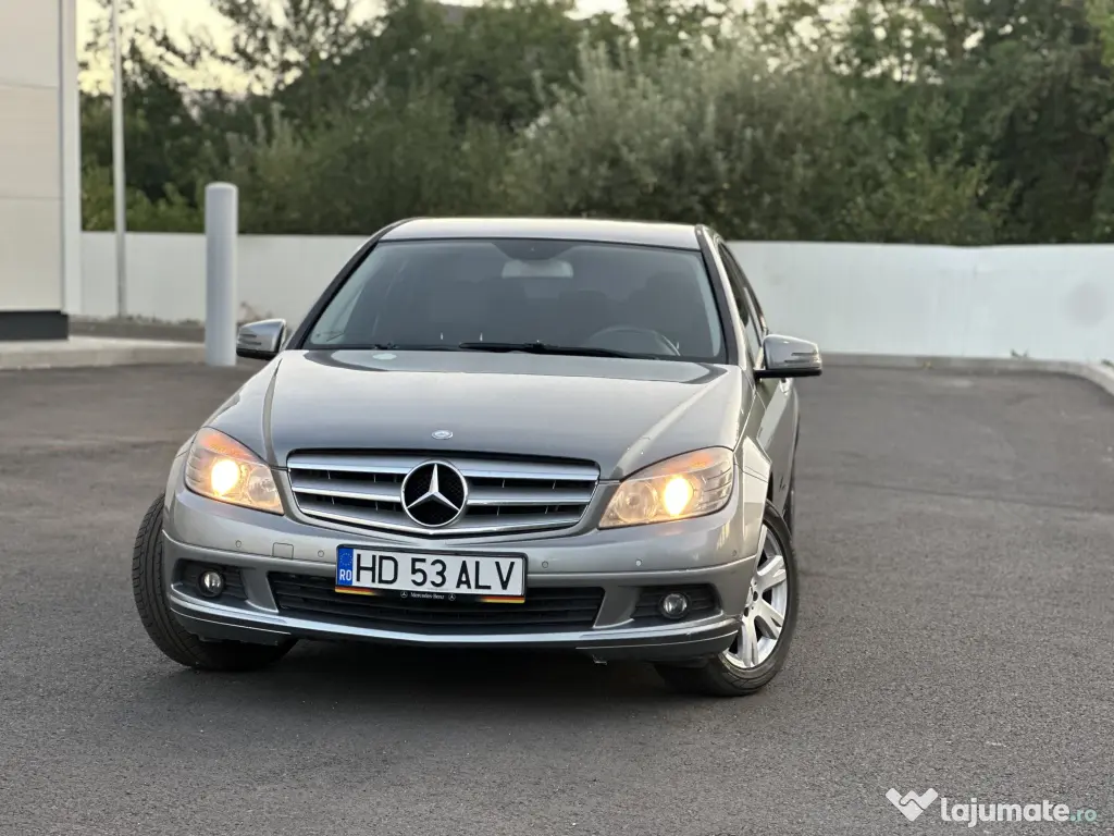 Mercedes-Benz C 200 CDI*2.2 D*navigatie*piele*af.2011*contract+fiscal pe loc