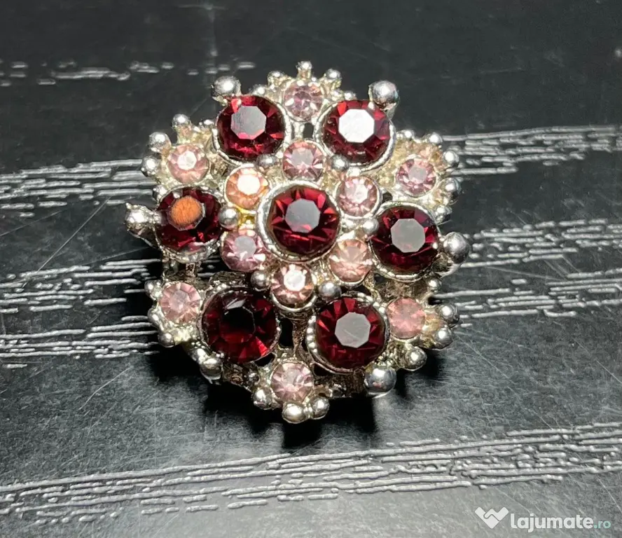 Broșă Vintage Cluster Autentică Mid-Century Anii 50-60 Strasuri Roșu-Rubiniu