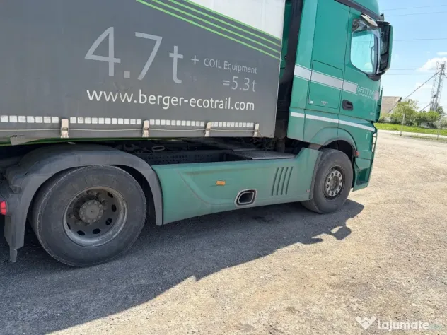 AUTOUTILITARA N3, marca MERCEDES-BENZ ACTROS