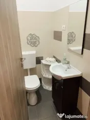 Apartament 3 camere 79 mp | logie 4 mp | zona Tineretului |