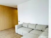 Apartament de 2 camere, decomandat, 53mp, balcon 6mp, Intre