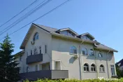 Centru comercial BUCIUM | 903 mp, 14-16 parcări, vânzar...