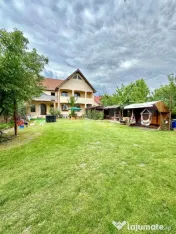 Casa 8 camere,teren 1027 mp, foisor si gratar,Micesti 