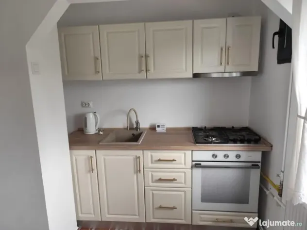 Apartament Poiana Campina. Renovat Total 2026. Mobilat Ut...