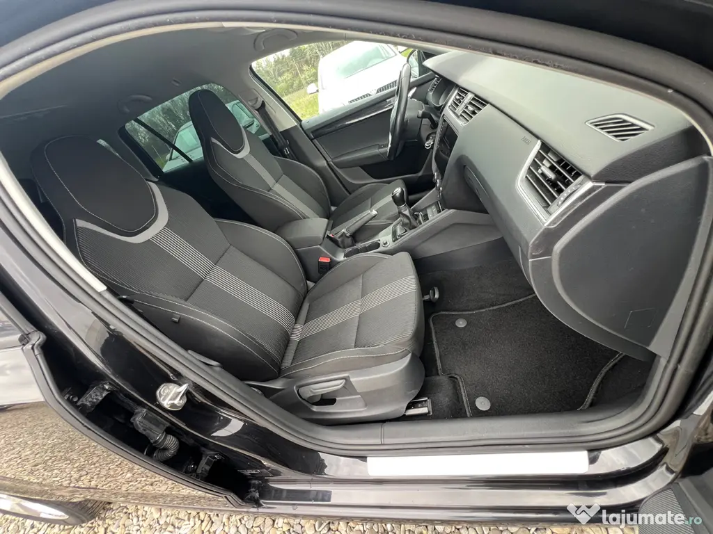Skoda Octavia 2,0/150 ,STYLE-SPORT-Interior sport.Dotari !!.