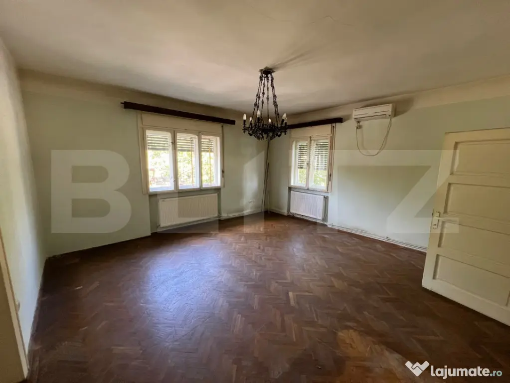 Apartament la casă, 3 camere
