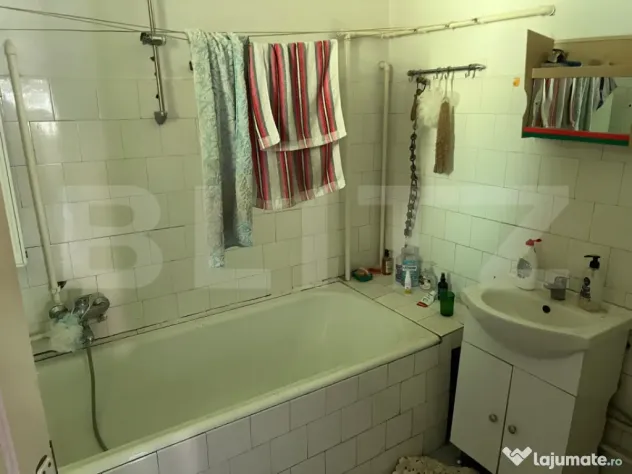 Apartament la casă, 3 camere