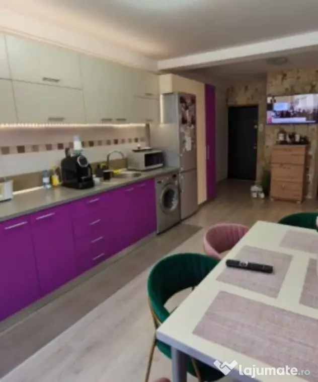 Vand apartament 2 camere 54mp +2 balcoane 12mp zona Porii